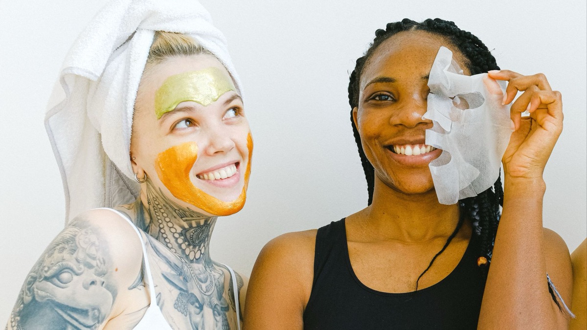 5 Ways Proper Skincare Impacts Your Makeup